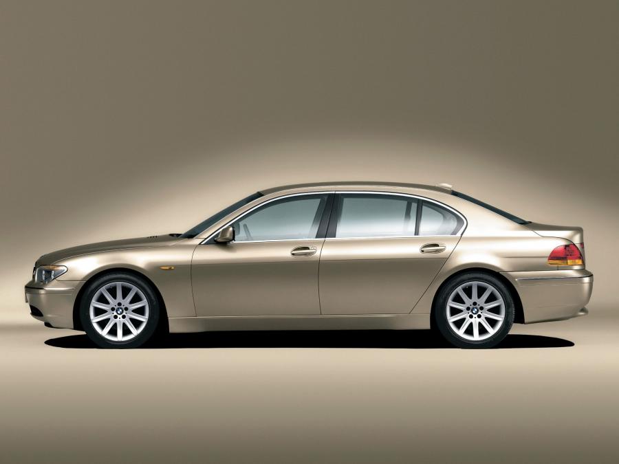  BMW 745Li 2002 года  (фото 6 из 8)